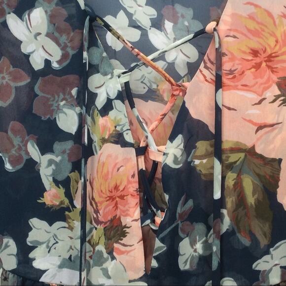 Show Me Your Mumu Poet Top Women's Sz XS Lace Up Boho Peplum Floral Semi Sheer - Picture 10 of 14